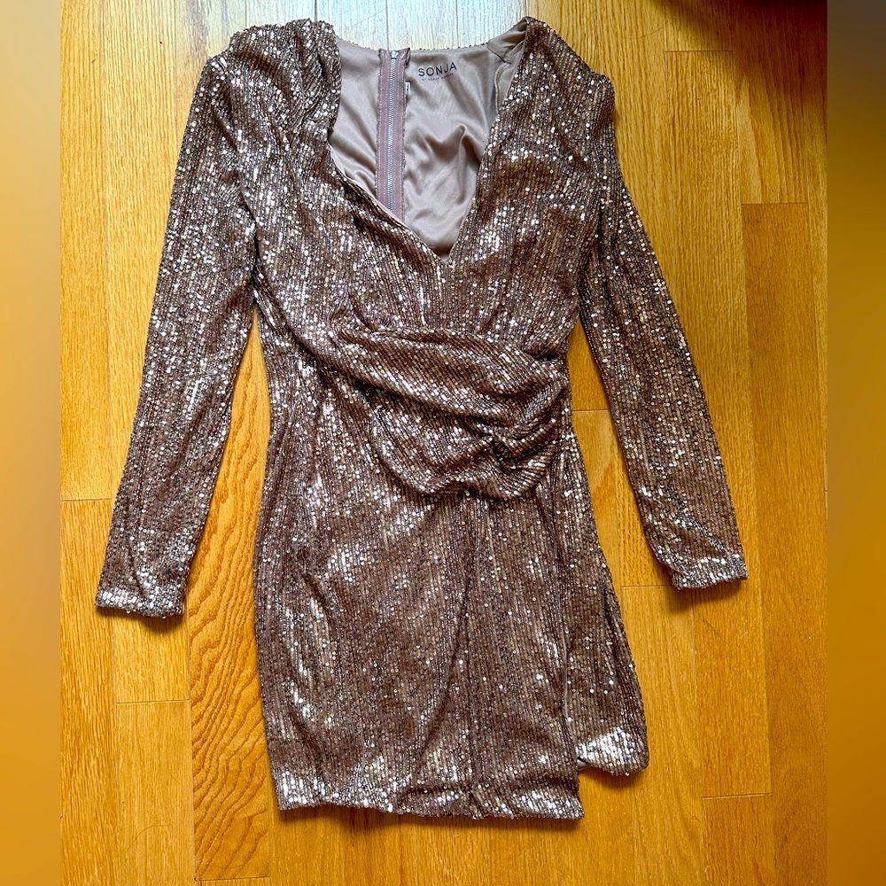 Sonja Morgan sequin dress size M